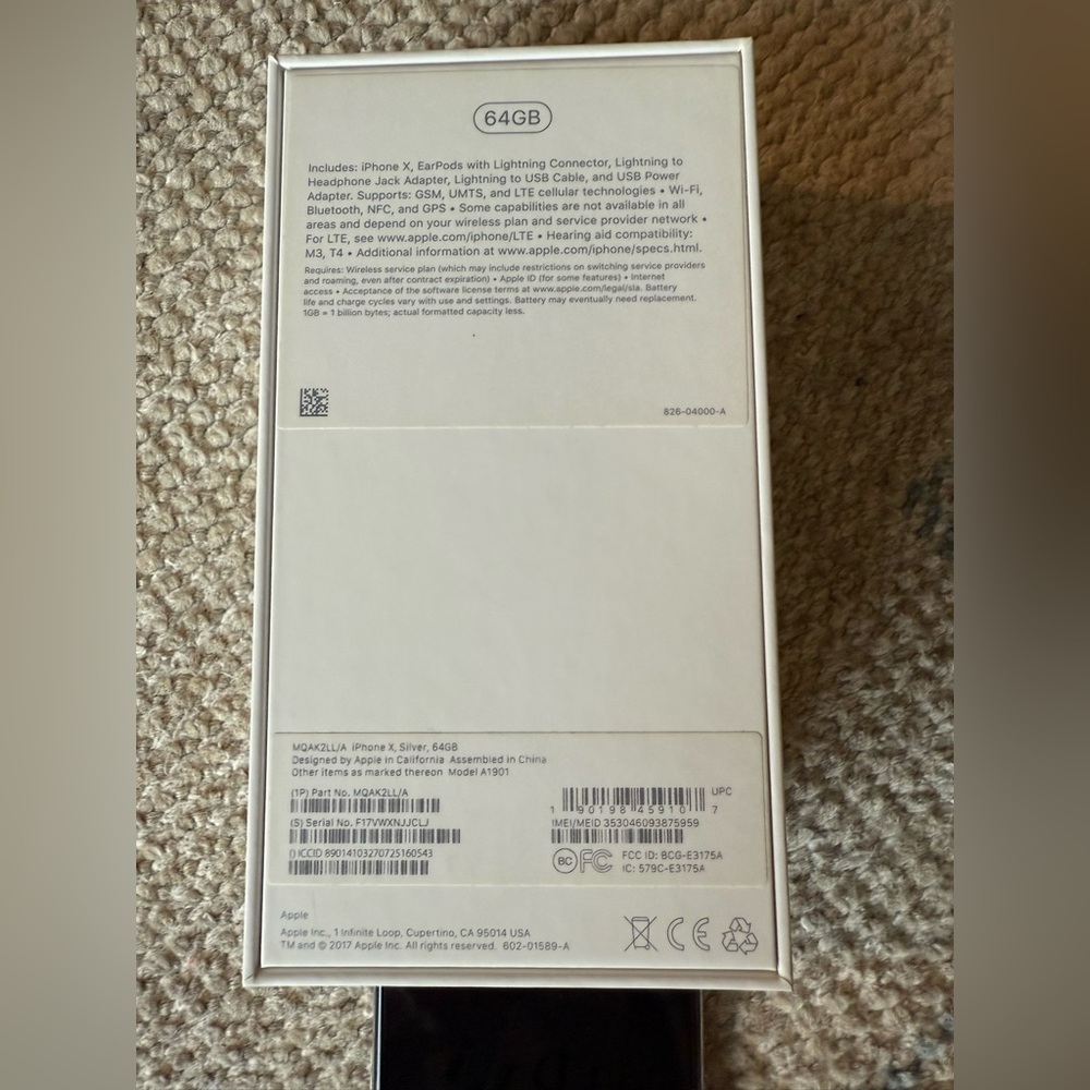 Apple iPhone in Sleek Silver Finish - Picture 3 of 4